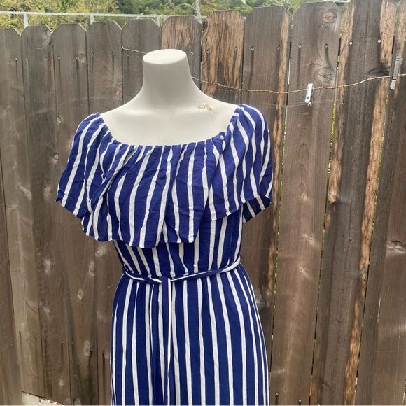 Alice and Olivia Striped Maxi Dress Grazi Off The Shoulder Blue size 6 - Picture 5 of 13
